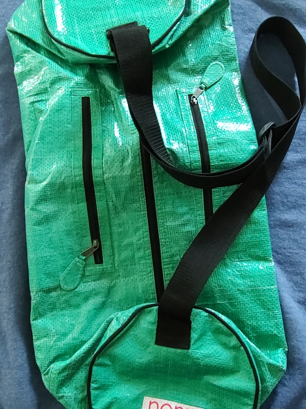 Eco-Friendly Yoga Mat Bag - Nomi Network Sustainable Recycled Duffle-Green